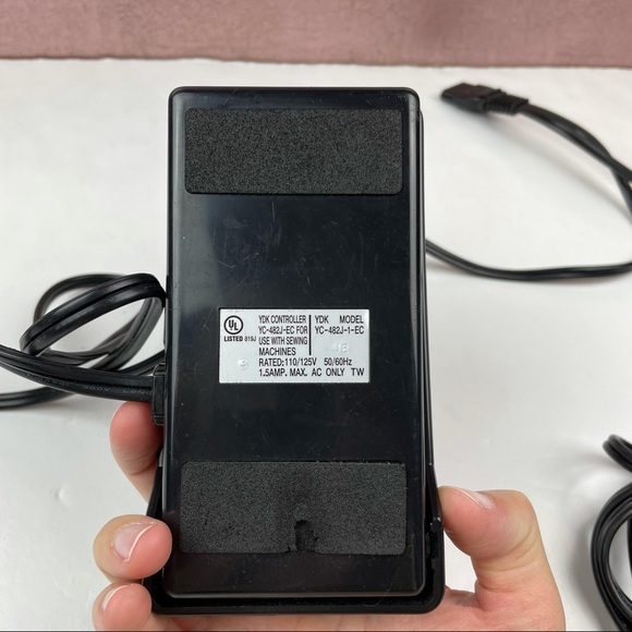 Black Electronic Sewing Foot Control Pedal - Picture 5 of 8